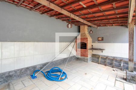 Casa à venda com 250m², 7 quartos e 2 vagasChurrasqueira