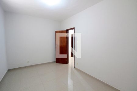 Casa à venda com 250m², 7 quartos e 2 vagasQuarto 2
