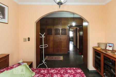 Casa à venda com 200m², 3 quartos e 5 vagasSuite