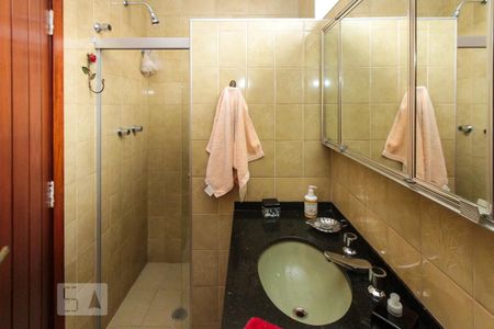 Casa à venda com 200m², 3 quartos e 5 vagasBanheiro Social