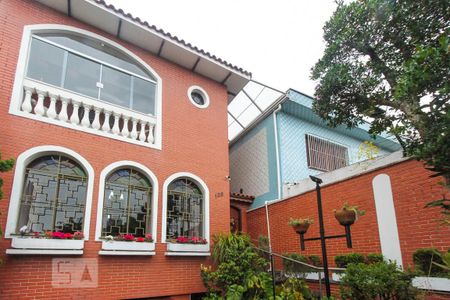 Casa à venda com 200m², 3 quartos e 5 vagasFachada