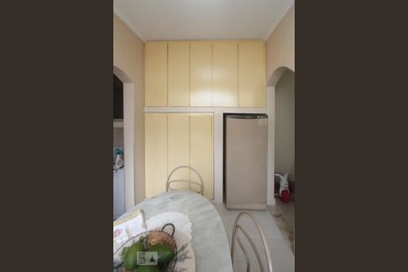 Casa à venda com 200m², 3 quartos e 5 vagasCozinha da Edícula