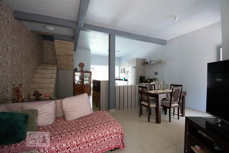 Cozinha/Sala de Estar de casa à venda com 3 quartos, 240m² em Vila Nova, Porto Alegre