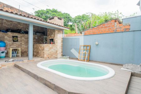 Casa de condomínio à venda com 160m², 2 quartos e 2 vagasQuintal