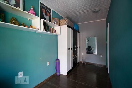 Quarto 1 de casa à venda com 3 quartos, 240m² em Vila Nova, Porto Alegre