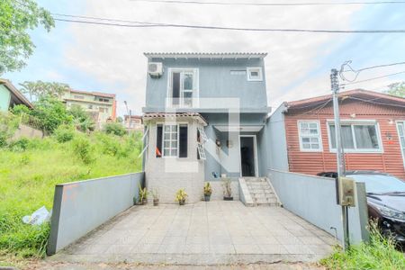Casa de condomínio à venda com 160m², 2 quartos e 2 vagasFachada