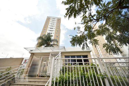 Apartamento para alugar com 53m², 2 quartos e 1 vagaÁrea comum - portaria e fachada