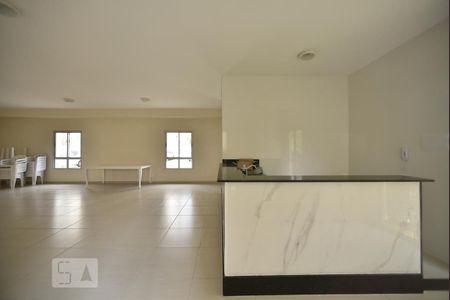 Apartamento para alugar com 53m², 2 quartos e 1 vagaÁrea comum - salão de festas