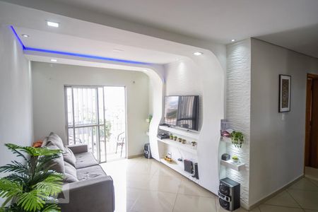 Sala de casa de condomínio à venda com 2 quartos, 78m² em Vila Esperança, São Paulo