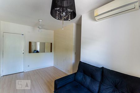 Sala de apartamento para alugar com 2 quartos, 63m² em Barreto, Niterói