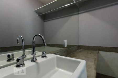 Apartamento à venda com 160m², 1 quarto e 2 vagas Apartamento à venda com 160m², 1 quarto e 2 vagasBanheiro da Suíte