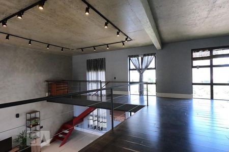 Apartamento à venda com 160m², 1 quarto e 2 vagas Apartamento à venda com 160m², 1 quarto e 2 vagasSuíte
