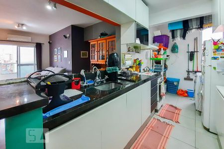 Apartamento à venda com 80m², 3 quartos e 2 vagas Apartamento à venda com 80m², 3 quartos e 2 vagasCozinha