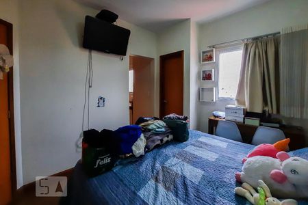 Apartamento à venda com 80m², 3 quartos e 2 vagas Apartamento à venda com 80m², 3 quartos e 2 vagasQuarto 2