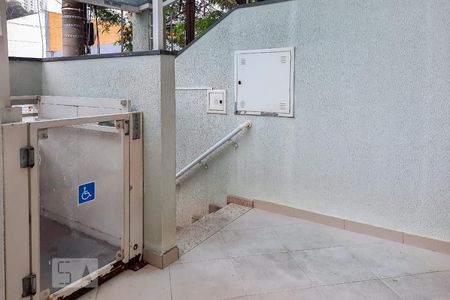 Apartamento à venda com 80m², 3 quartos e 2 vagas Apartamento à venda com 80m², 3 quartos e 2 vagasÁrea Comum