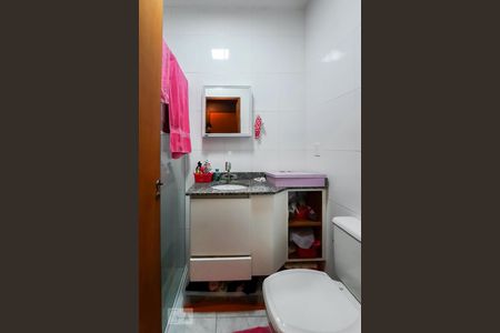 Apartamento à venda com 80m², 3 quartos e 2 vagas Apartamento à venda com 80m², 3 quartos e 2 vagasBanheiro Social