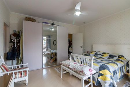 Casa à venda com 183m², 3 quartos e 3 vagasQuarto 2 suíte