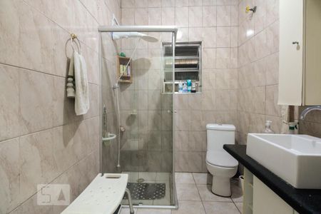 Casa à venda com 232m², 3 quartos e 1 vagaBanheiro 