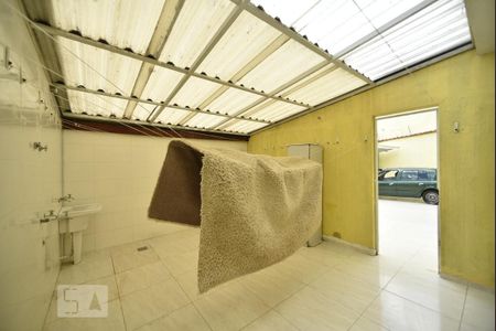 Casa à venda com 225m², 3 quartos e 3 vagasÁrea de serviço