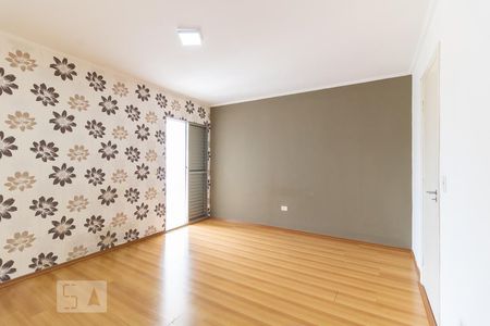 Casa à venda com 150m², 3 quartos e 2 vagasSuíte