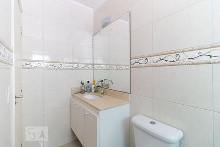 Casa à venda com 150m², 3 quartos e 2 vagasBanheiro da Suíte