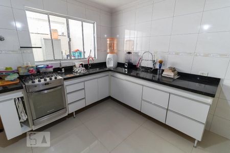 Casa à venda com 150m², 3 quartos e 2 vagasCozinha