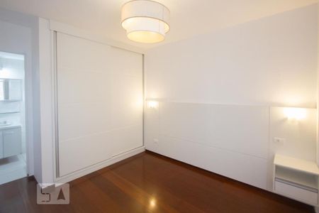 Suíte de apartamento para alugar com 2 quartos, 85m² em Campo Belo, São Paulo