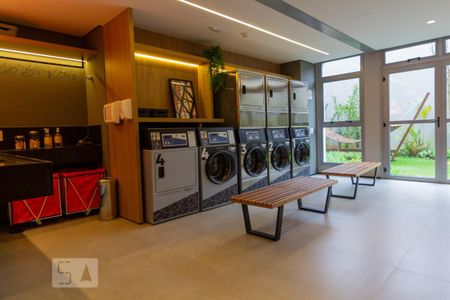 Apartamento para alugar com 25m², 1 quarto e sem vaga Apartamento para alugar com 25m², 1 quarto e sem vagaLavanderia