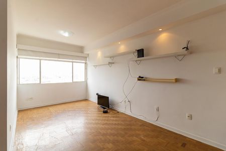 Sala de Apartamento com 2 quartos, 80m² Cambuci