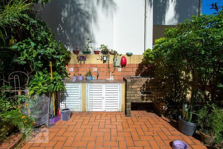 Casa à venda com 400m², 4 quartos e 2 vagasQuintal