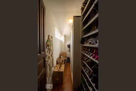 Casa à venda com 400m², 4 quartos e 2 vagasCloset do Quarto 2