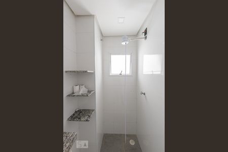 Banheiro Social de apartamento para alugar com 1 quarto, 33m² em Vila Mafra, São Paulo
