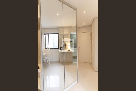 Sala de apartamento para alugar com 2 quartos, 52m² em Indianópolis, São Paulo