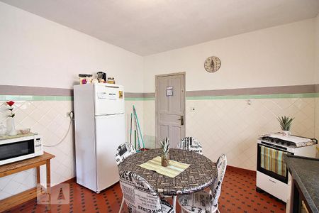 Casa à venda com 240m², 2 quartos e 1 vagaCozinha