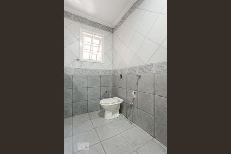 Apartamento à venda com 108m², 3 quartos e sem vagaBanheiro