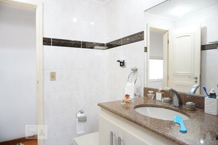 Apartamento à venda com 714m², 3 quartos e 3 vagasBanheiro Social