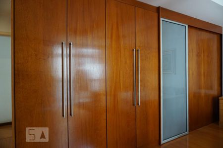 Apartamento à venda com 714m², 3 quartos e 3 vagasSuíte 1