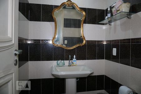 Apartamento à venda com 714m², 3 quartos e 3 vagasLavabo