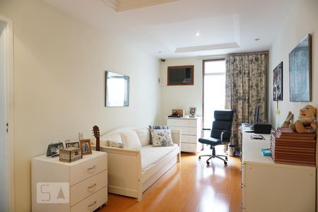 Apartamento à venda com 714m², 3 quartos e 3 vagasSuíte 2