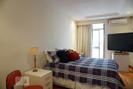 Apartamento à venda com 714m², 3 quartos e 3 vagasSuíte 3