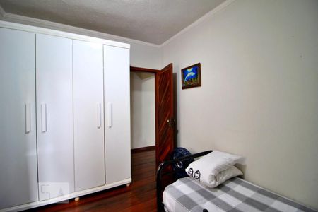 Casa à venda com 190m², 3 quartos e 2 vagasQuarto 2