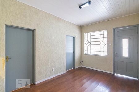 Sala de casa à venda com 2 quartos, 121m² em Barcelona, Santo André