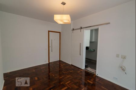 Apartamento à venda com 68m², 2 quartos e 1 vagaSala