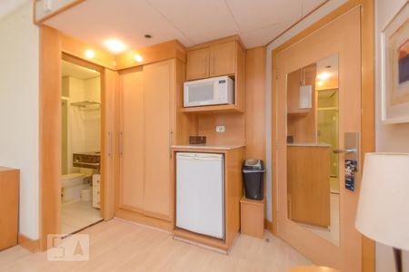 Studio para alugar com 35m², 1 quarto e 1 vaga Studio para alugar com 35m², 1 quarto e 1 vagaCozinha