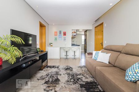 Sala de apartamento para alugar com 3 quartos, 85m² em Partenon, Porto Alegre