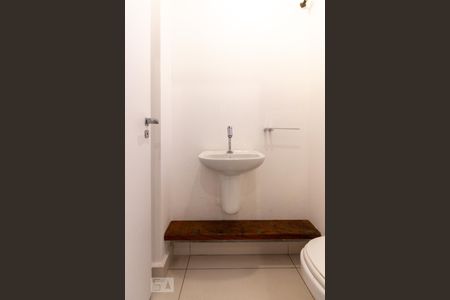 Apartamento para alugar com 70m², 1 quarto e sem vaga Apartamento para alugar com 70m², 1 quarto e sem vagaBanheiro de serviço