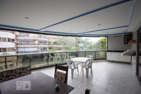 Apartamento à venda com 180m², 4 quartos e 2 vagasVaranda da Sala