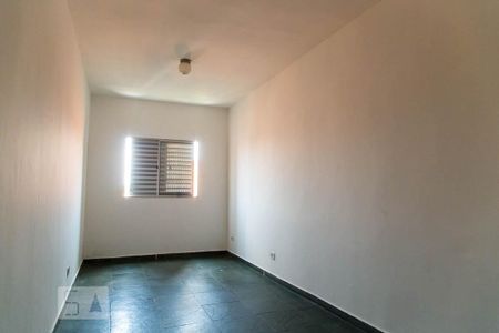Quarto 2 de apartamento para alugar com 2 quartos, 60m² em Vila Babilonia, São Paulo
