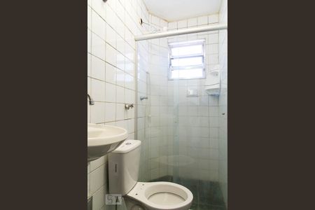 Apartamento para alugar com 60m², 2 quartos e sem vaga Apartamento para alugar com 60m², 2 quartos e sem vagaBanheiro