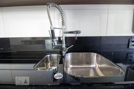 Apartamento para alugar com 81m², 2 quartos e 1 vagaCozinha